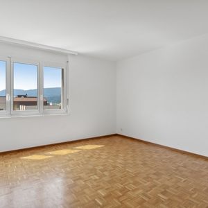 Apartment - Photo 2