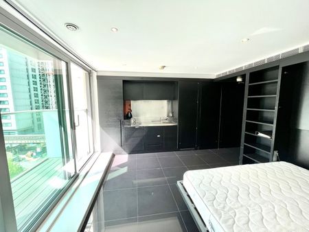 Studio Flat, Pan Peninsula Square, E14 - Photo 4