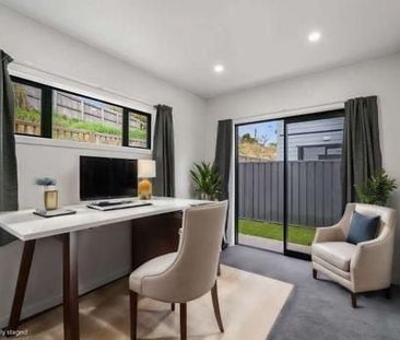 Duplex townhouse (with solar hot water cylinder) - Photo 2