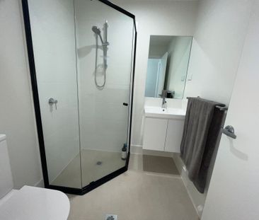 Immaculate Near-New One-Bedroom Apartment Featuring Lock-Up Garage - Photo 6