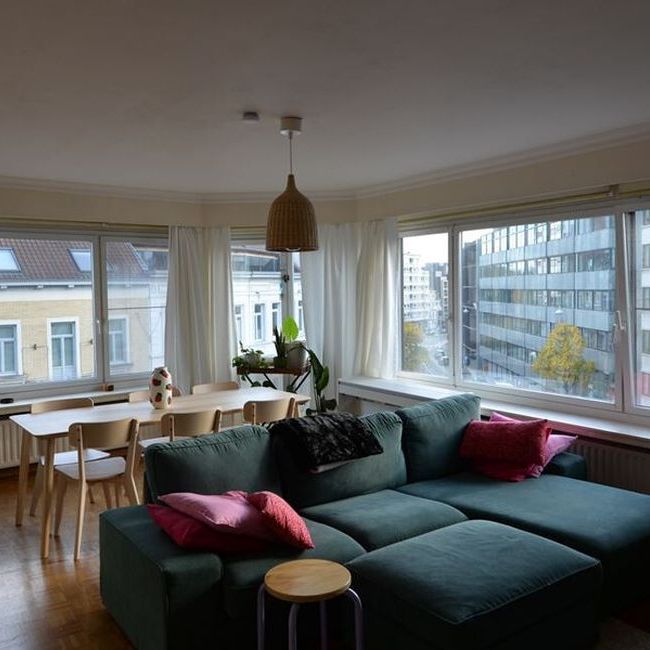 Appartement te huur in Gent voor € 900 met 2 slaapkamers - Photo 1