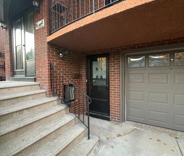 For Lease - 6 Romanway Crescent, Toronto, Ontario - Photo 2