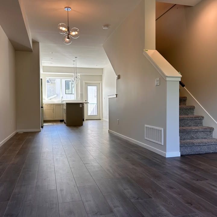 Fox & Aikins North Three Bedroom Townhouse - Photo 1