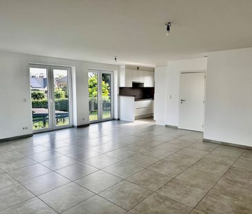 App met 2 slpks en grote garage! - Photo 2