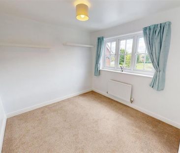 2 bedroom maisonette to rent - Photo 4