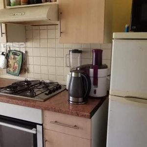 1 bedroom in a flat share to rent - Photo 2