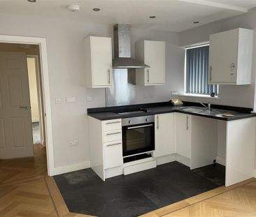 1 bedroom ground floor flat to rent - Photo 3