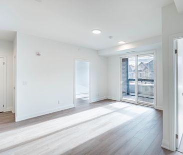 For Lease - 3250 Carding Mill Trail Unit# 231, Oakville, Ontario - Photo 3