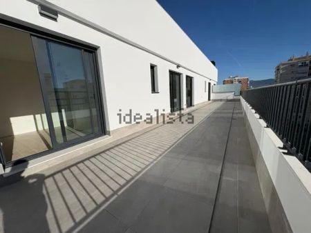 Alquiler de ático en Calle Menorca - Photo 2