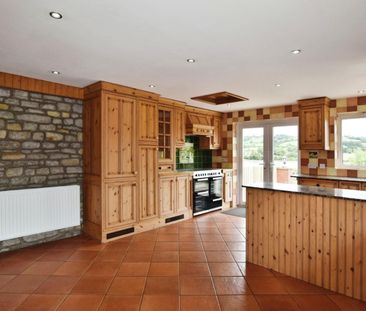 3 bedroom House To Let - Photo 6