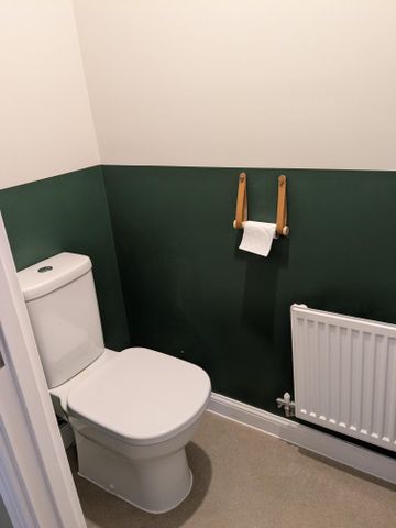 ***Intermediate Rental Apply on line** 3 bed House Horizon Way, Loughor Minimum household income £23,000 per annum from a salary (not including benefits) - Photo 5