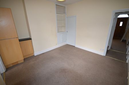 3 bedroom house to rent - Photo 2
