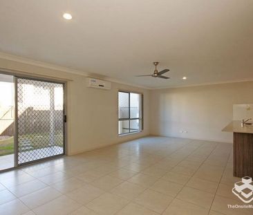 Spacious Townhouse - Photo 1