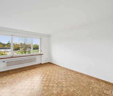 APPARTEMENT CONFORTABLE À L’EMPLACEMENT CENTRAL - Photo 6