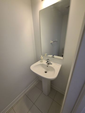 For Lease - 5 Springdale Avenue, Caledon, Ontario - Photo 4