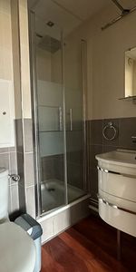 Location Appartement 2 pièces 48m² - Photo 4