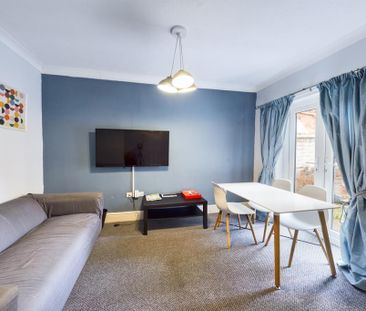 4 bedroom house to rent - Photo 1