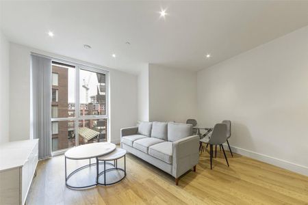 Studio to rent - Photo 3