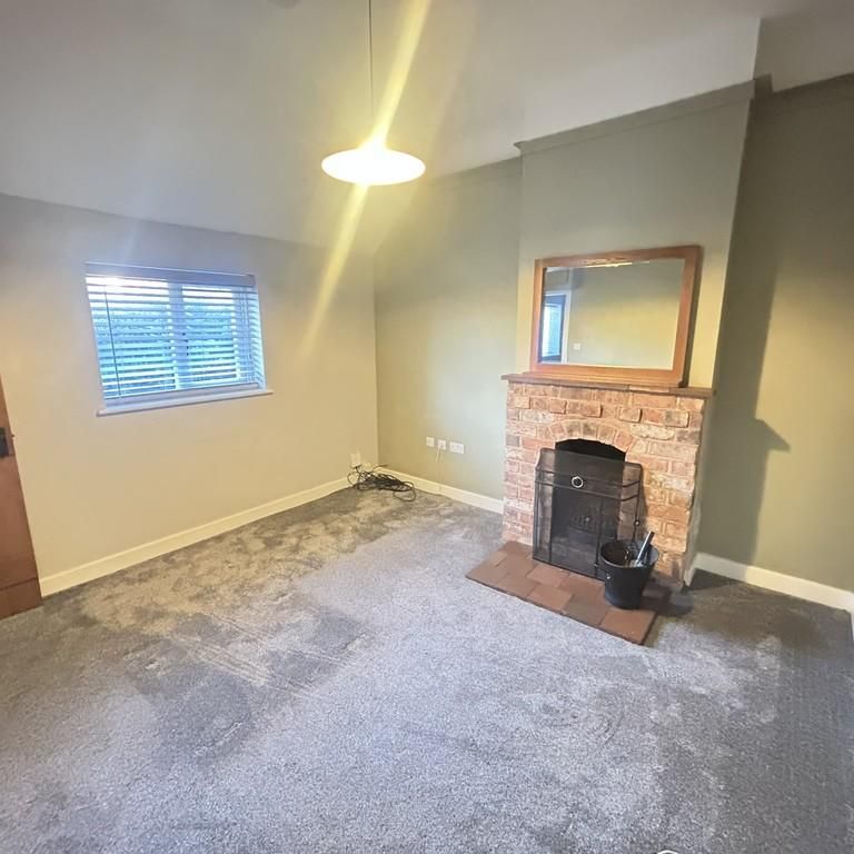 2 bedroom cottage to rent - Photo 1