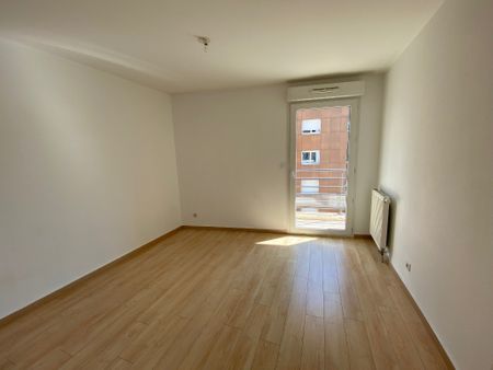 Location Appartement 3 pièces 67m² BESANCON 25000 - Photo 5