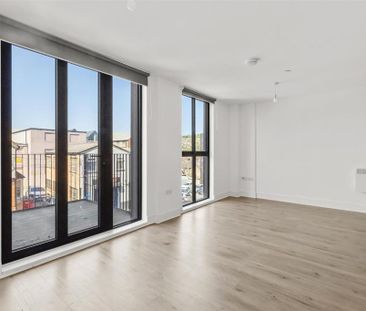 Studio to rent - Photo 3