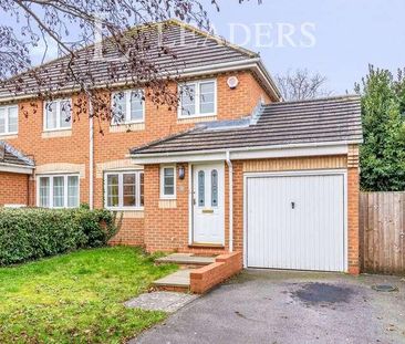 The Halliards, Fareham, PO16 - Photo 6