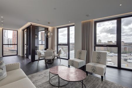 The Residence, 4 Charles Clowes Walk, Nine Elms, London, SW11 - Photo 5