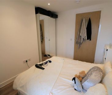 2 bedroom apartment to rent - Photo 4