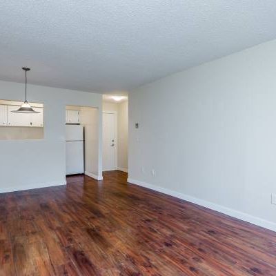 2 bedroom for rent $2600 - Photo 1