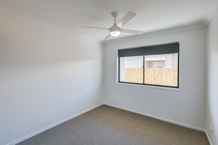 Large Home with Modern Finishes & Air Conditioning - Photo 2