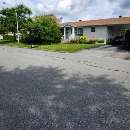 Maison meublée à louer beau quartier calme - Photo 3