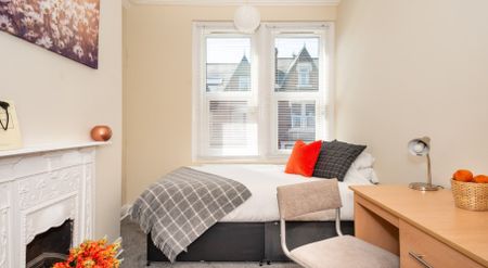 20 Winston Gardens, Headingley, Leeds, LS6 3LA - Photo 3