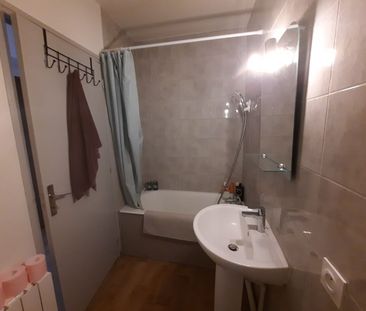 Location Appartement 2 pièces 34m² - Photo 3