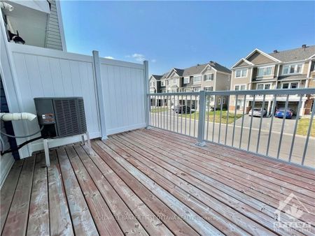 For Lease - 339 PUMPKINSEED Crescent, Barrhaven, Ontario - Photo 3