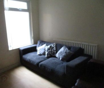 Great 2 Bedroom House, 50 Jerusalem Street, Queens Quarter, Belfast... - Photo 4
