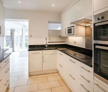 Fosseway Avenue, Moreton-in-marsh, Gloucestershire, GL56 - Photo 6