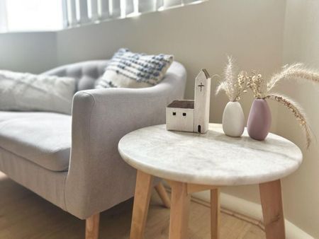 RENOVATED LARGE FURNISHED LOFT APARTMENT WITH FLOORBOARDS AT BROADWAY- TWIN SHARE - Photo 4