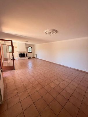 Location Maison 6 pièces 170m² LATTES 34970 - Photo 1