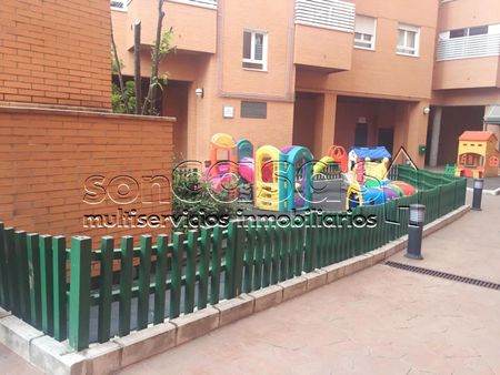 Piso de alquiler en General, Casco Histórico de Barajas - Photo 5