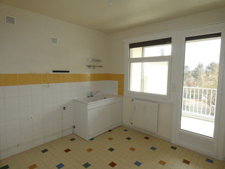 Location Appartement 4 pièces 76m² BEAUNE 21200 - Photo 5