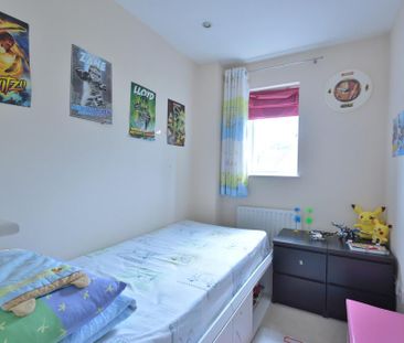 3 bedroom semi-detached house to rent - Photo 6