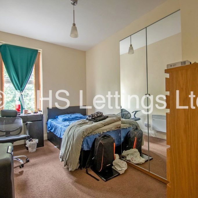 1st Floor Flat, 146a Woodsley Road, Universities, Leeds, LS2 9LZ - Photo 1