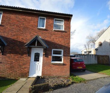 2 bedroom semi-detached bungalow to rent - Photo 2