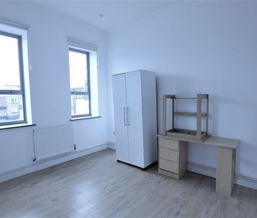 Benwell Road, London - Photo 5