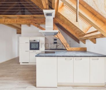 Charming 2.5-room attic apartment with gallery in Erlinsbach SO - Foto 2