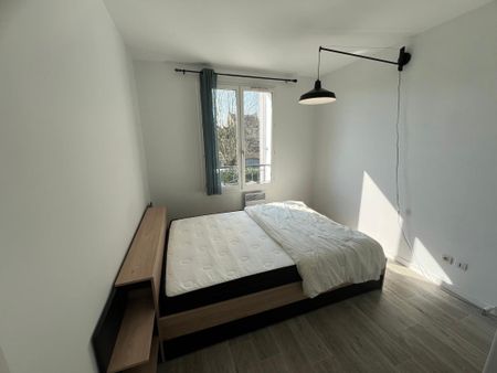 Location Appartement 2 pièces Meublé 45m² THIAIS 94320 - Photo 3