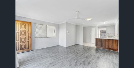 Stones throw to Stockland - Photo 3