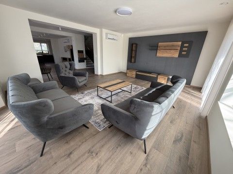 Huszár utca - Fotó 1