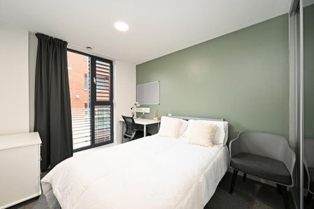 4 bedroom apartment to rent - Photo 3