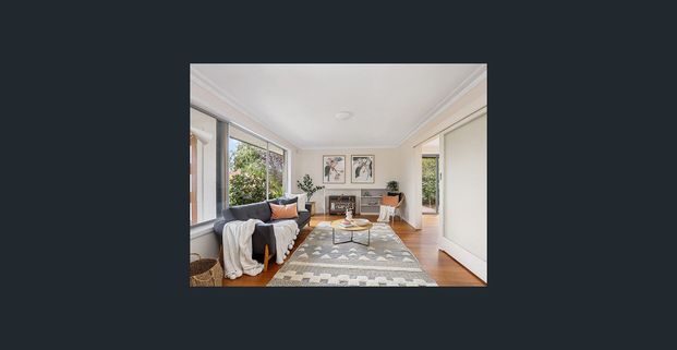 Perfect location. - Photo 1